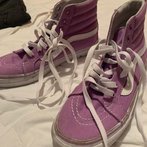 Light purple sk8 hi vans women’s size 6.5